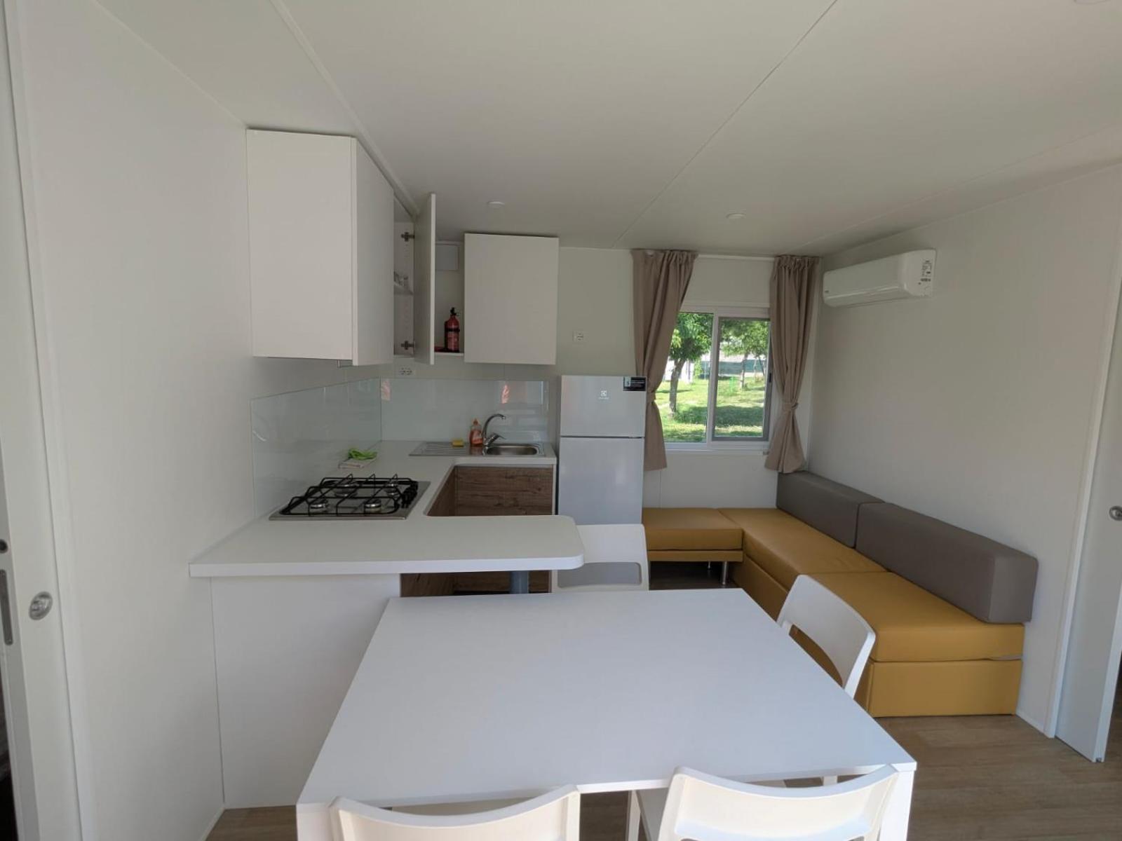 Camping Daino Hotel Pietramurata Exterior photo
